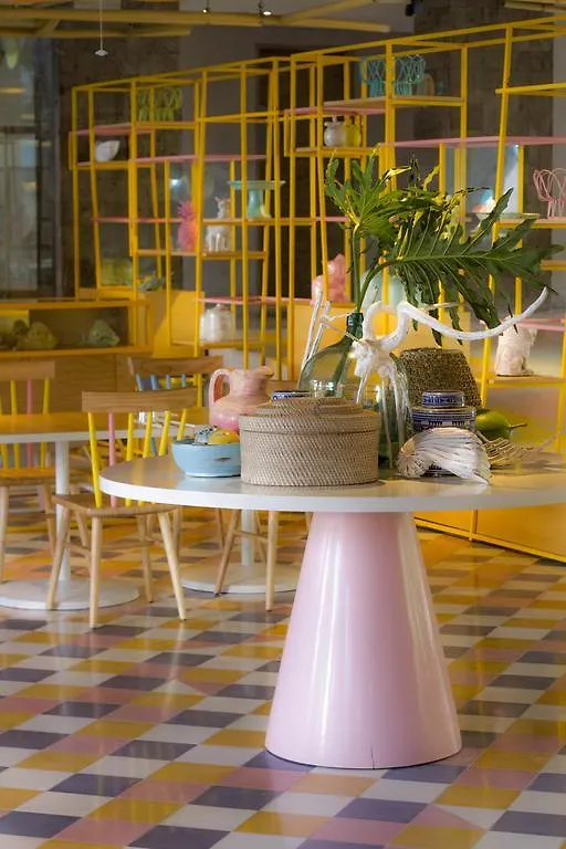 Tijili Hotel Seminyak Indonesië