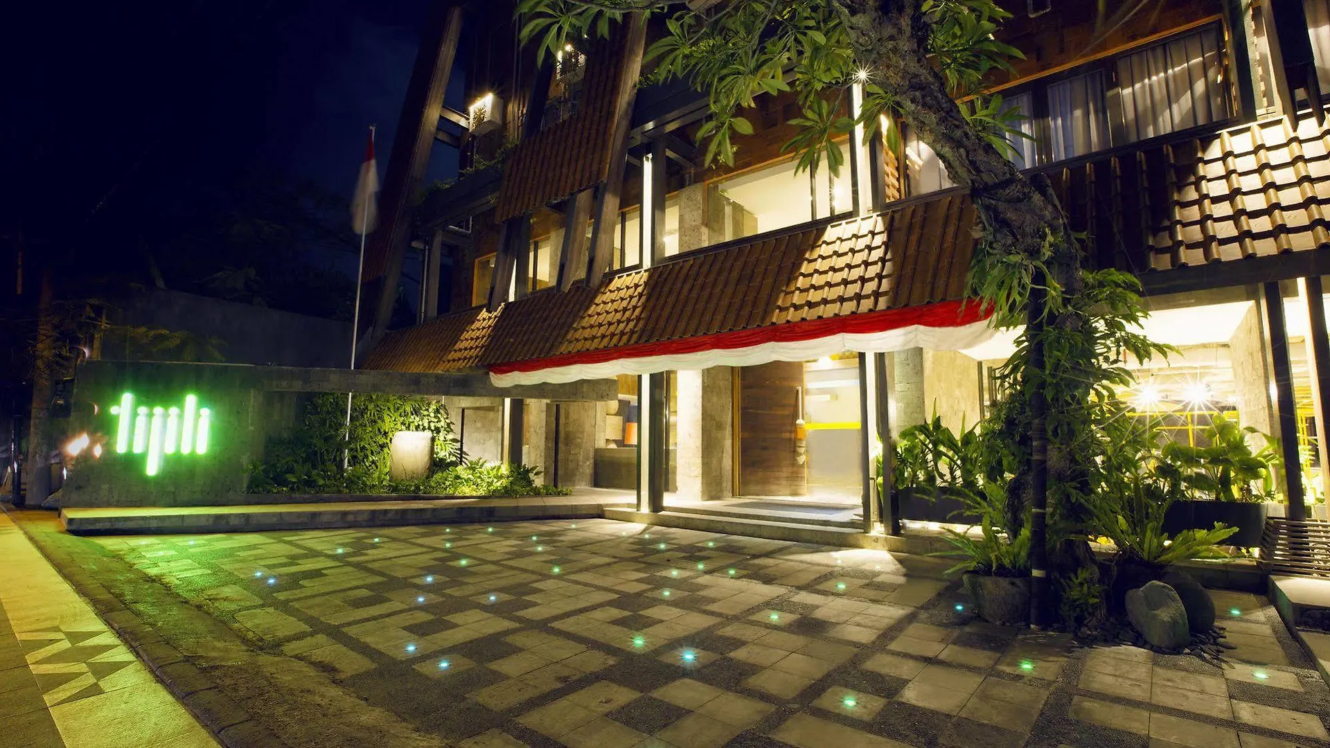 ****  Tijili Hotel Seminyak Indonesië