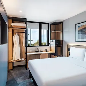 https://ibis-airport.alltbilisihotels.com